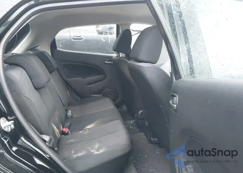 2013 Mazda Mazda2 Sport z USA, uszkodzony, nr VIN JM1DE1KY9D0164879